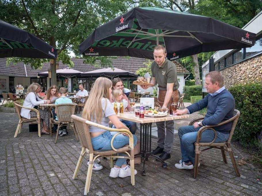 Vrijstaande Recreatiebungalow Met Slaapvide Posterholt Dış mekan fotoğraf